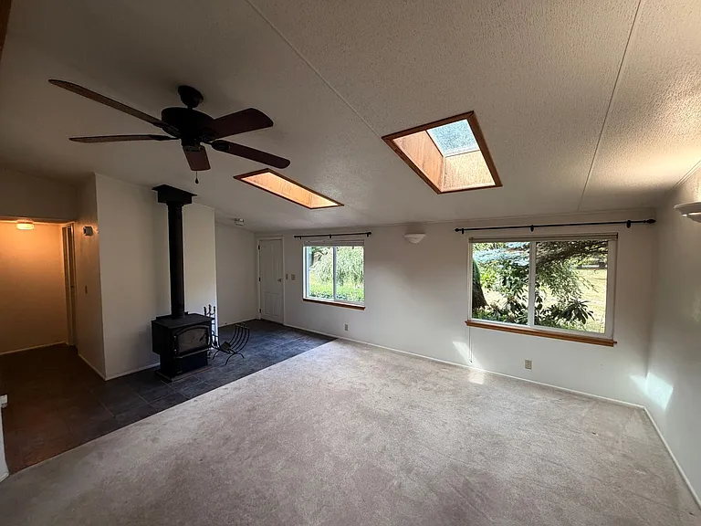 4204 Sharpe Rd — Photo 8