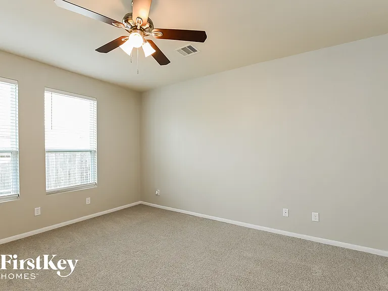 14902 Holland Grove Ct — Photo 13