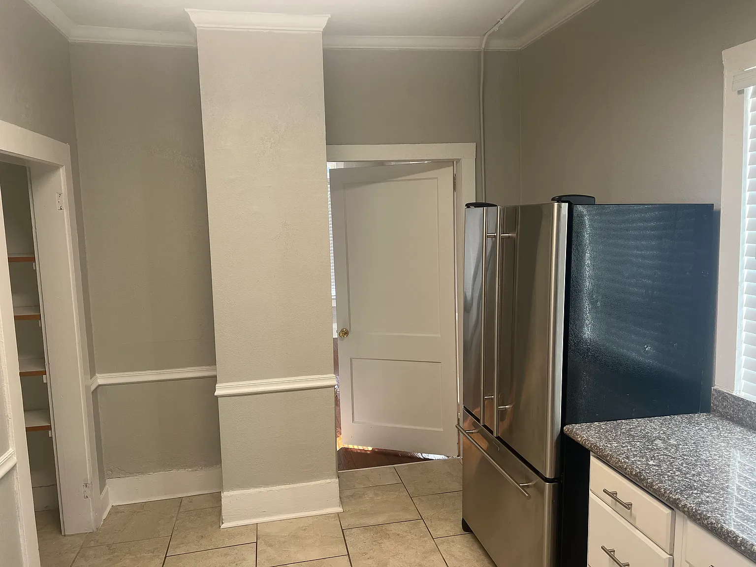 1 bed, 600 sqft, $1,350 — Photo 3