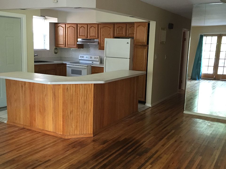 1st image of 14924 85th St #2nd