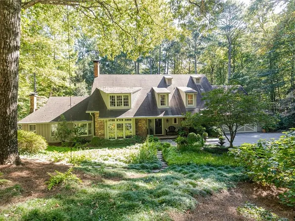 685 Tanglewood Trl NW, Sandy Springs, GA 30327