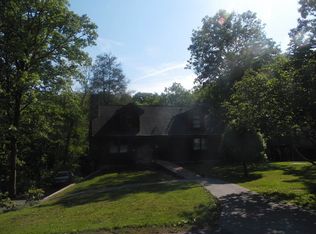 2310 Arch Rock Dr, Sevierville, TN 37876