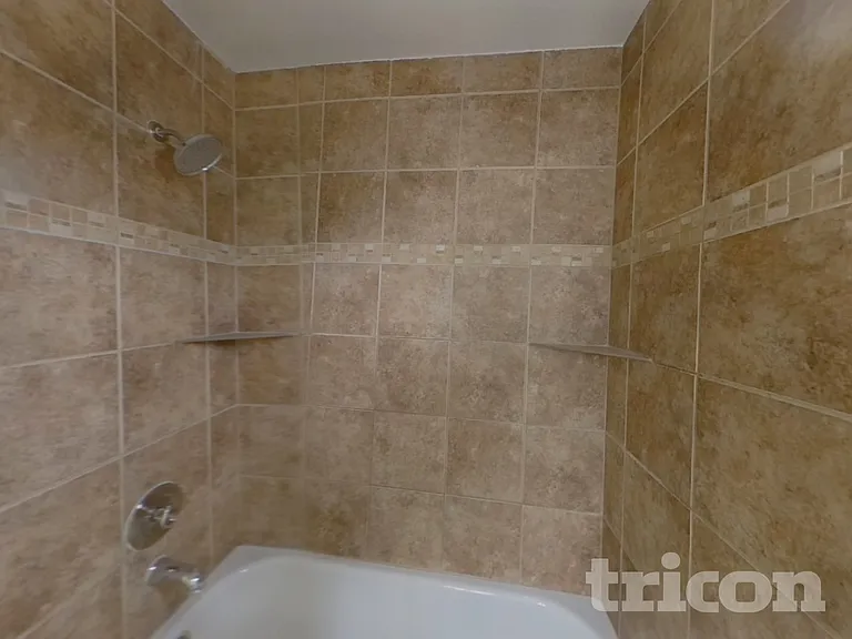 12155 Monaco Dr — Photo 9
