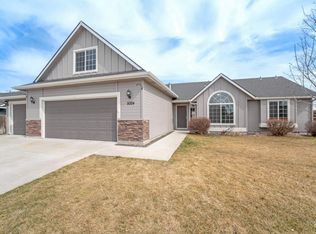 5024 N Morning Dew Ave, Meridian, ID 83646