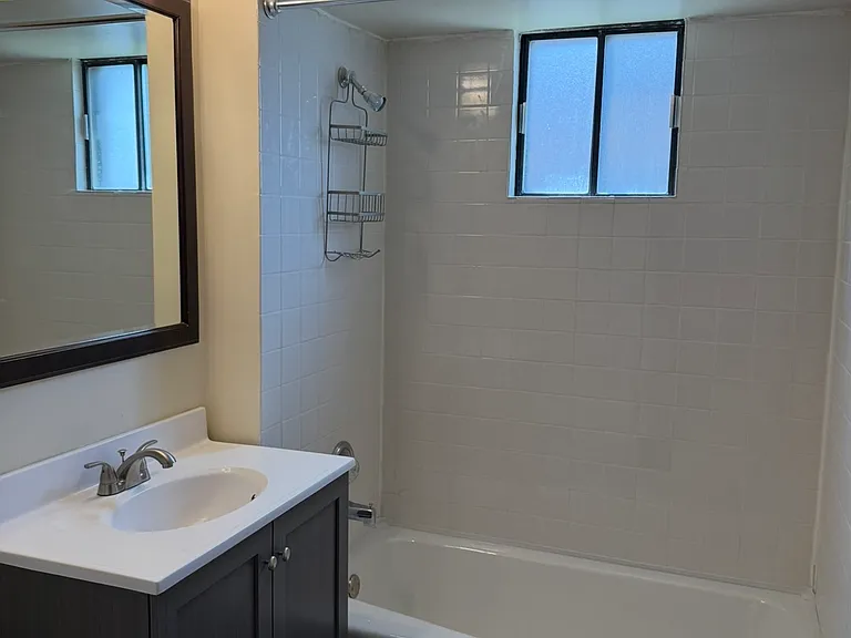 5916 Corey Ln #2B — Photo 8