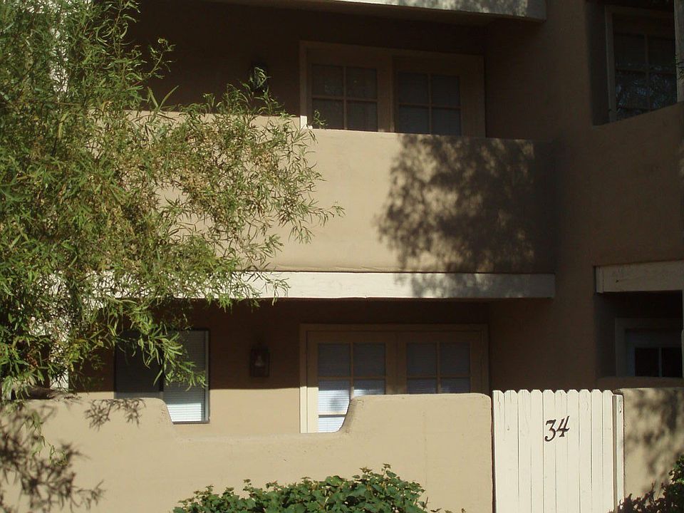 Excellent Curb Appeal