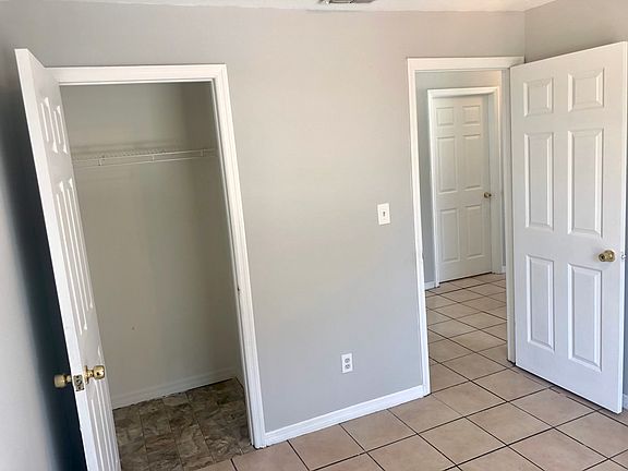 4th image of 3206 N 49th St APT B