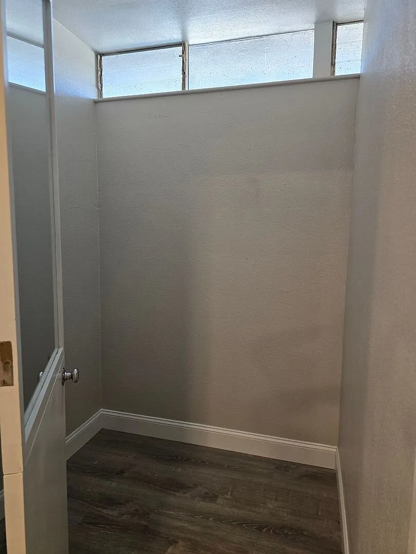 Small office — Photo 4