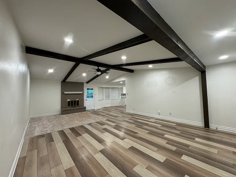 1302 Blueridge Pkwy — Photo 2
