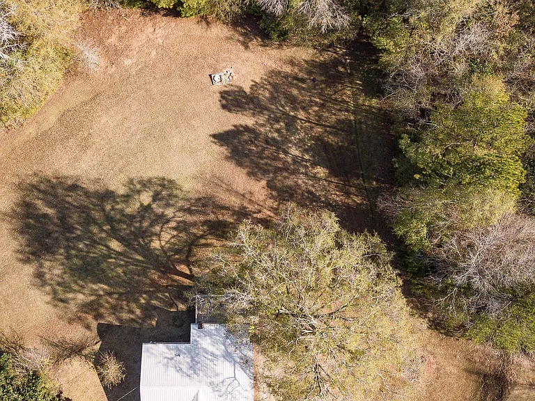 161 Calhoun Rd — Photo 52