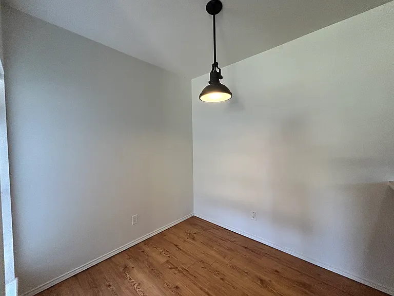 5102 80th St #204 — Photo 9