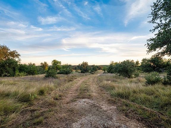 5th image of 7275 Creek Rd