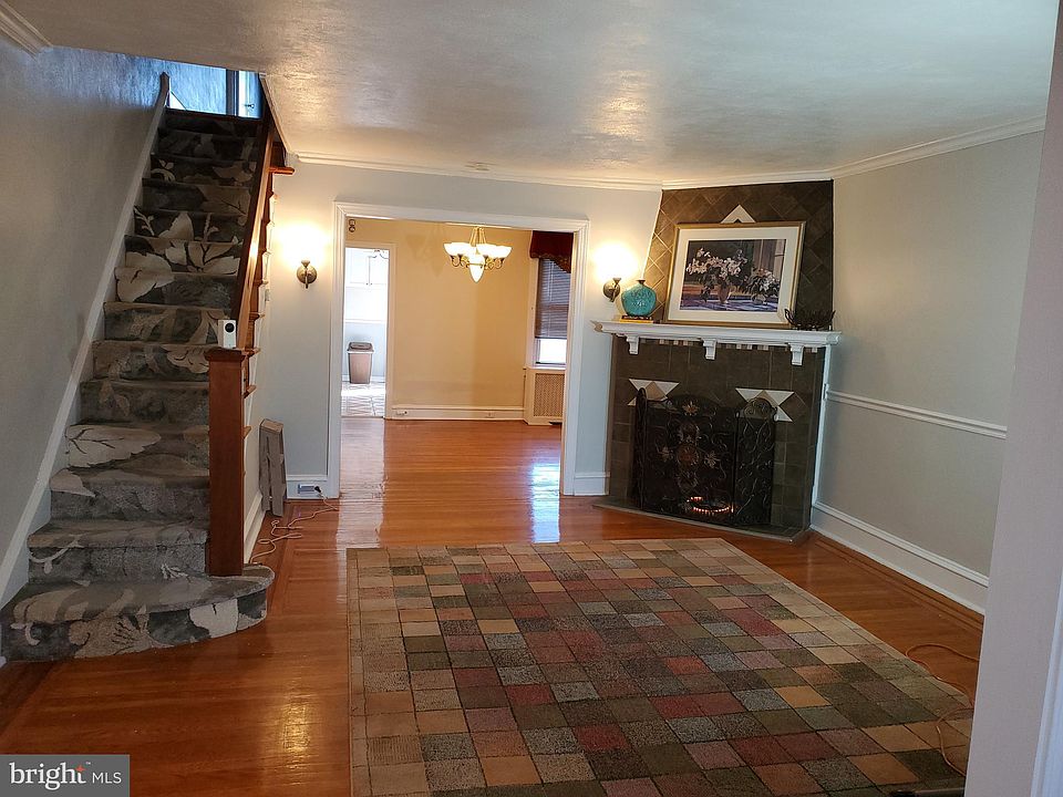 2nd image of 1838 Roselyn St