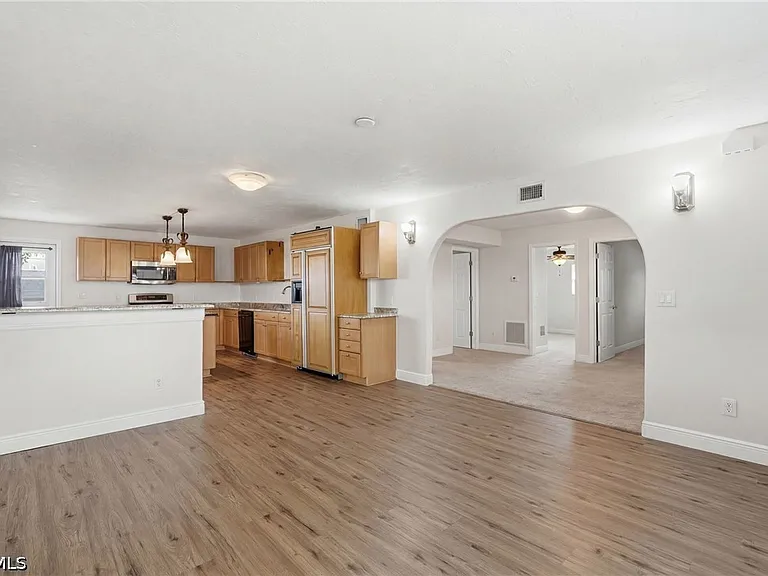 2342 Barden St — Photo 8