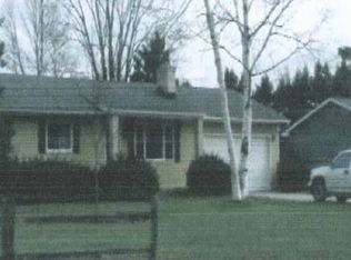169 E Pineview Dr, Saginaw, MI