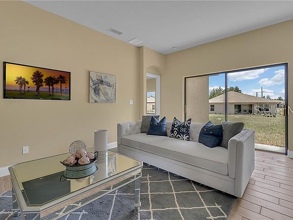 5th image of 55 Orchid Ct
