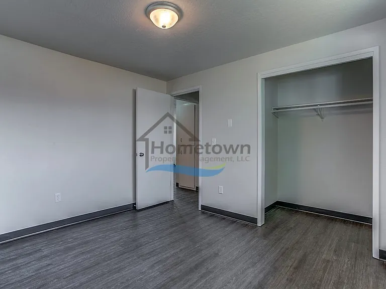 110 E Borah Ave — Photo 12