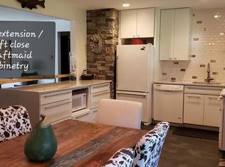 310 S Brobst St, Reading, PA 19607