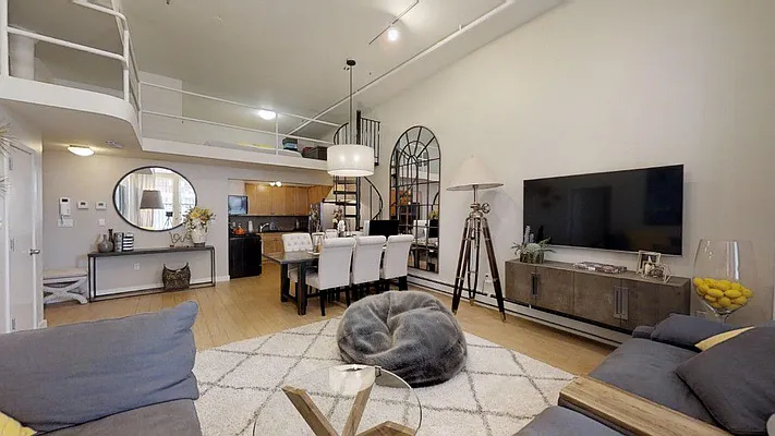 Rented by Metripol Corporation | media 3