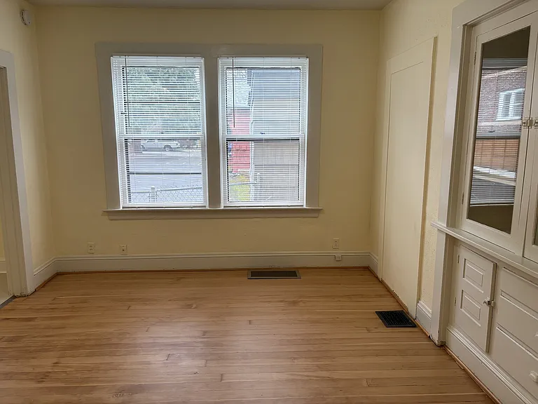 2311 SE Hawthorne Blvd — Photo 17