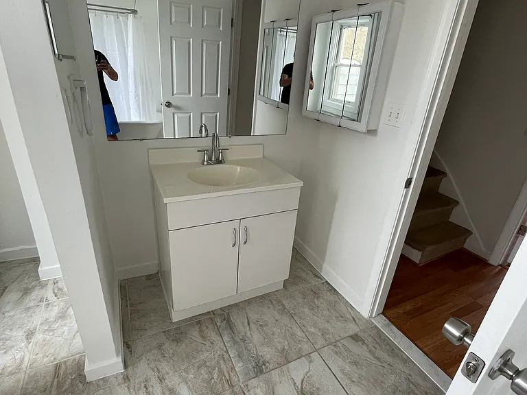 1819 E Lombard St — Photo 11