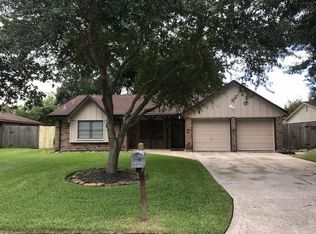 301 Rachael Ln, Friendswood, TX 77546