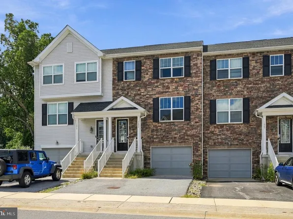 1874 Boulder Dr, Downingtown, PA 19335