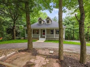 547 Mercer Rd, Butler, PA 16001