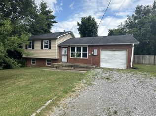 7020 Panama Dr, Hermitage, TN 37076