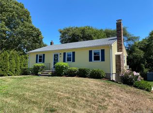 306 Maple Ave, Old Saybrook, CT 06475