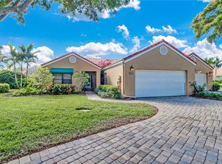 805 Reef Point Cir, Naples, FL 34108