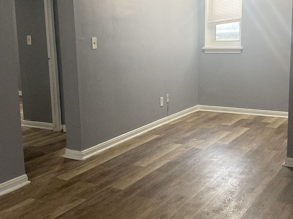 1st image of 256 E 244th St APT 13