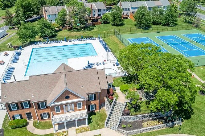 44054 Gala Cir — Photo 29