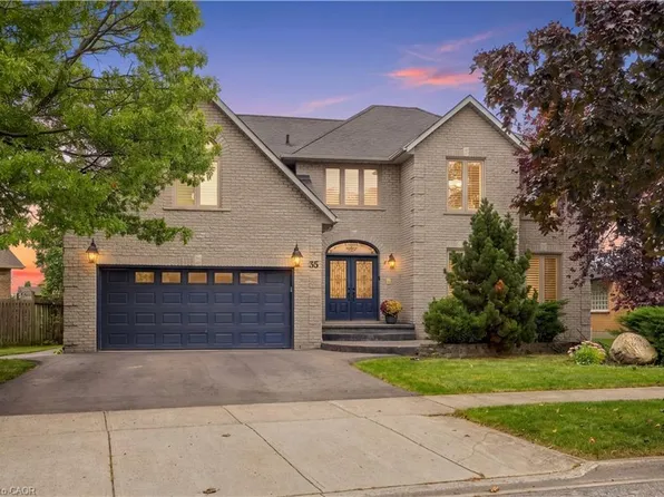 35 Lido Dr, Hamilton, ON L8E 5E8