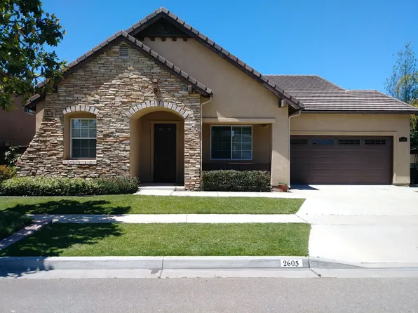 2605 S Logan Dr, Santa Maria, CA 93455