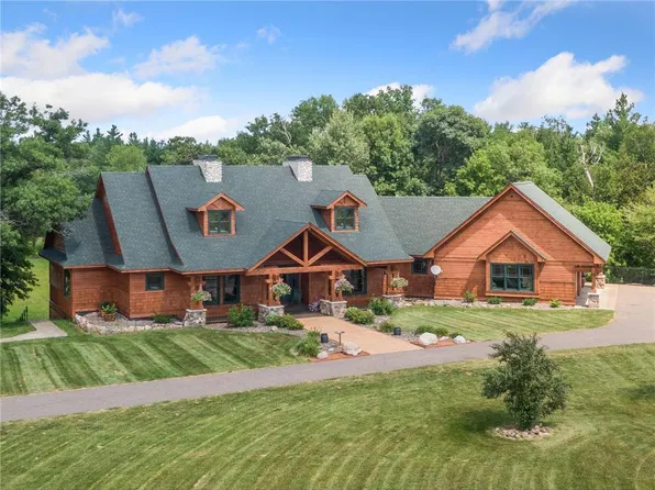 12434 Wood Ridge Ct, Grantsburg, WI 54840