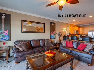1181 Jeffries Rd Bldg C #113, Osage Beach, MO, 65065