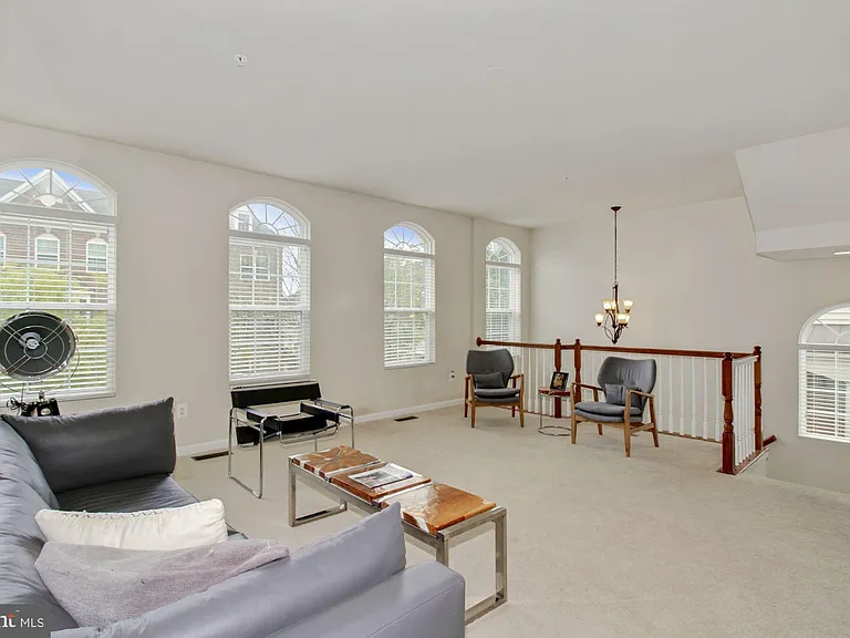 2221 Congresbury Pl — Photo 12