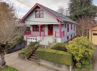 3269 SE Sherman St, Portland, OR 97214