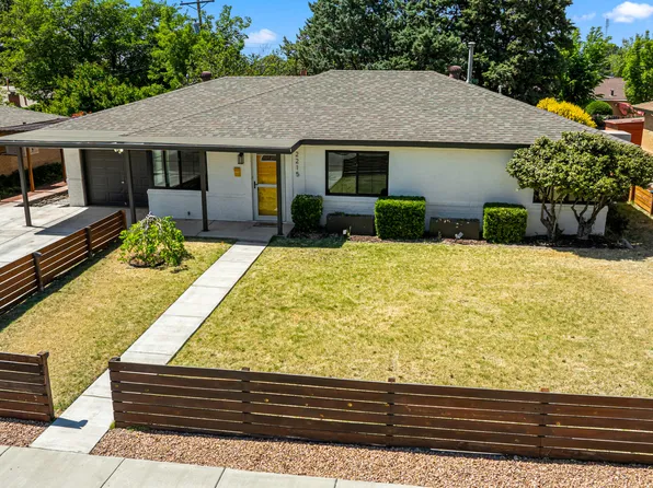 2215 Utah St NE, Albuquerque, NM 87110