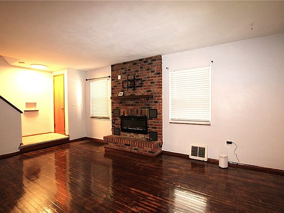 4th image of 163 Westfield Ave