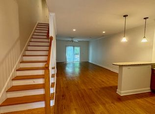 4942 Date Palm Dr, North Charleston, SC 29418
