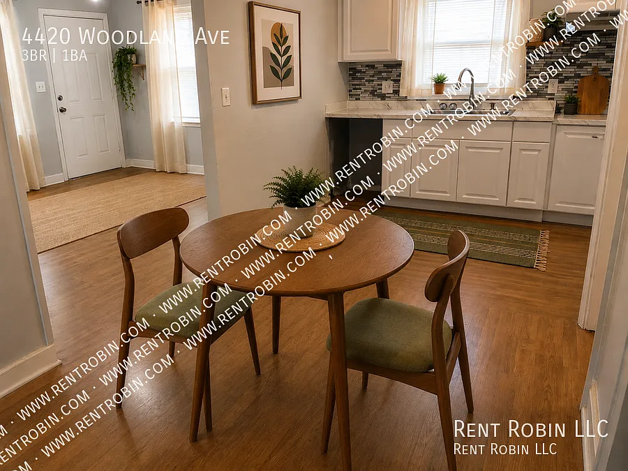 Adorable KC Charmer with Private Parking, In-Home Washer/Dryer & Spacious Yard — Photo 4