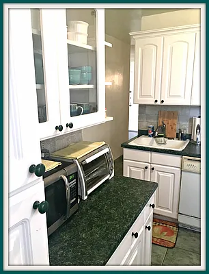 Sold by Naomi Klein, LREB | media 4