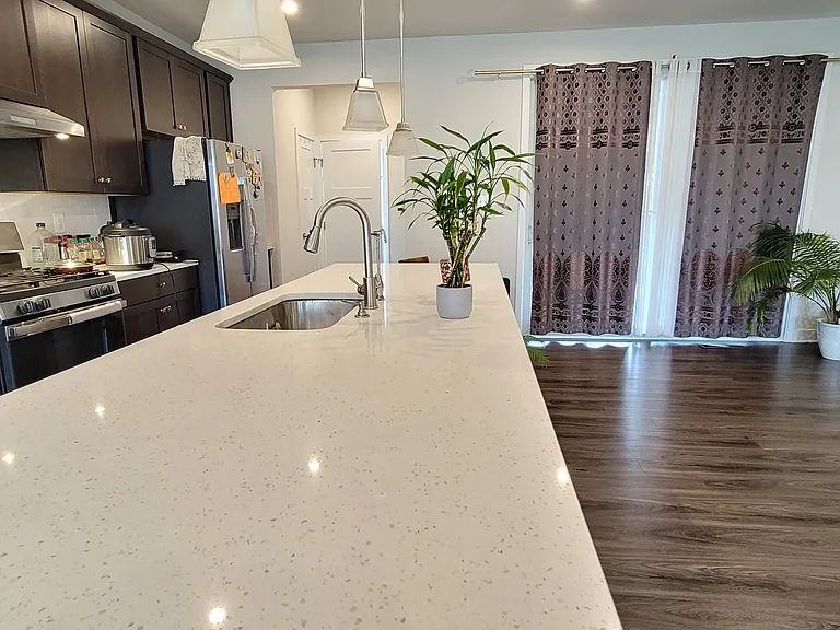 8663 Shady Pines Dr — Photo 6