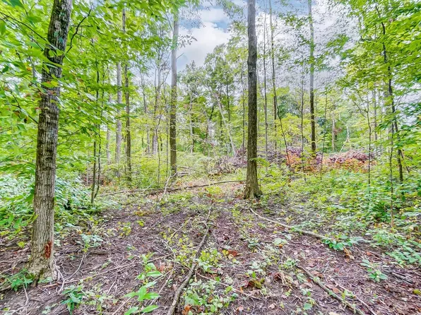 18410 Hand Rd, Huntertown, IN 46748