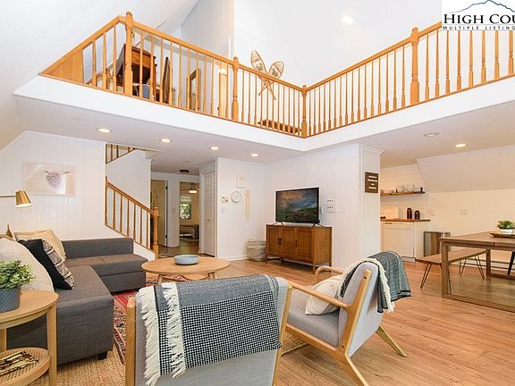 5th image of 205 Spring Branch Road