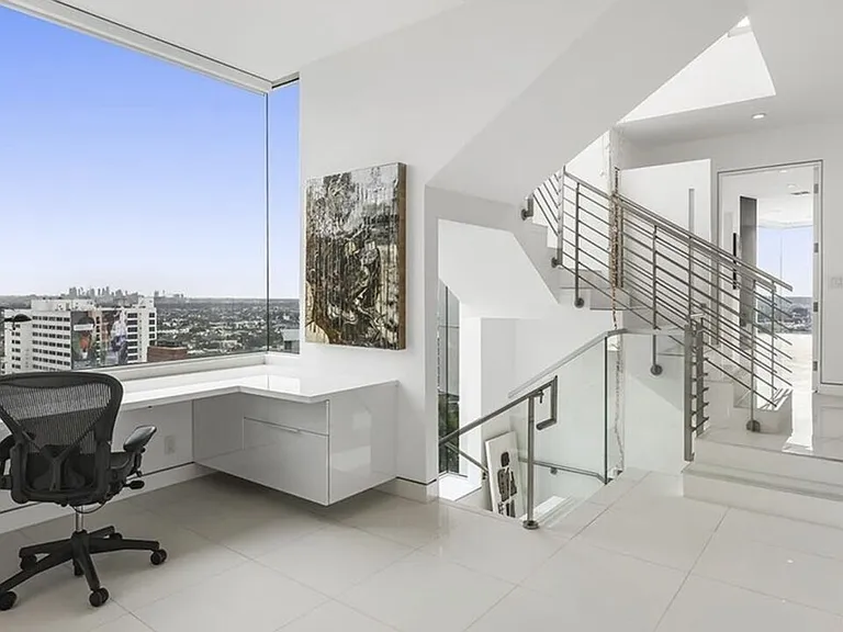 1377 Miller Pl — Photo 32