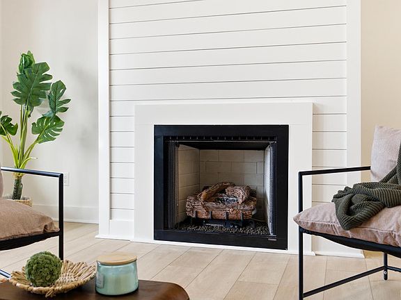 5th image of 217 Stonegate Way