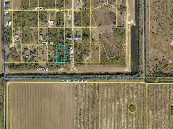 7753 Canal Ter, Labelle, FL 33935